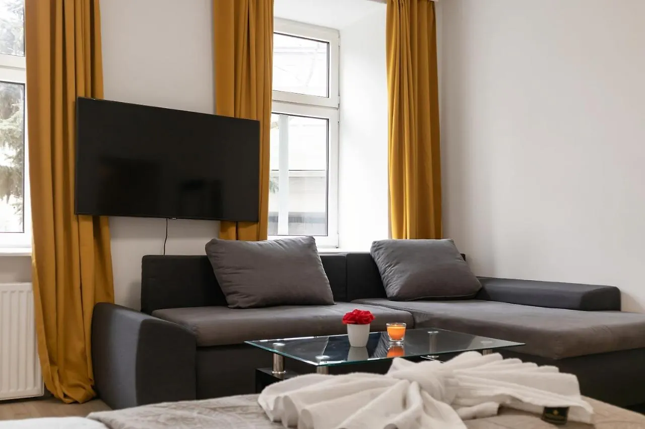 Apartment Spacious & Pleasent 2Br Apt. Near Milenium Tower Vienna Austria
